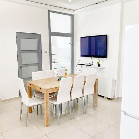 Luxury Apartment In The Centre Ac Parking Garden Budapesta Exterior foto