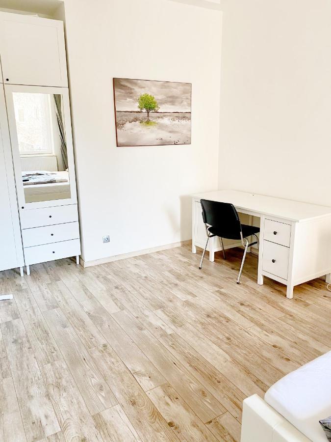 Luxury Apartment In The Centre Ac Parking Garden Budapesta Exterior foto