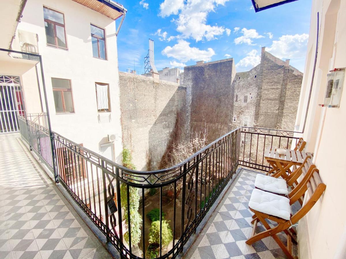 Luxury Apartment In The Centre Ac Parking Garden Budapesta Exterior foto
